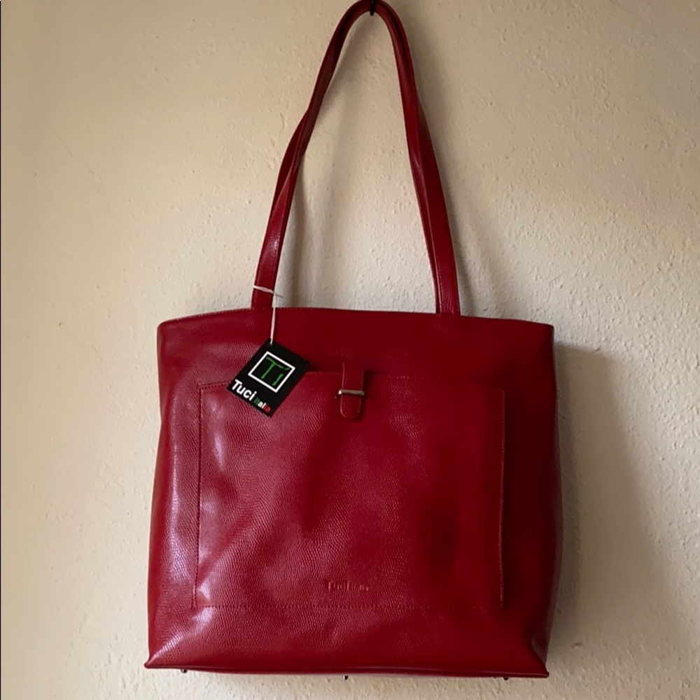 Tuci Italia Women’s Leather Purse Red NWT